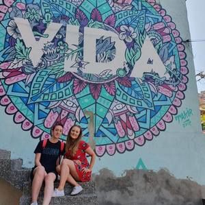 Meet your Posher, Charlotte